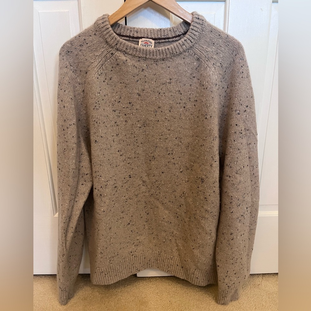 NWOT Faherty Donegal Wool Beige Speckled Sweater